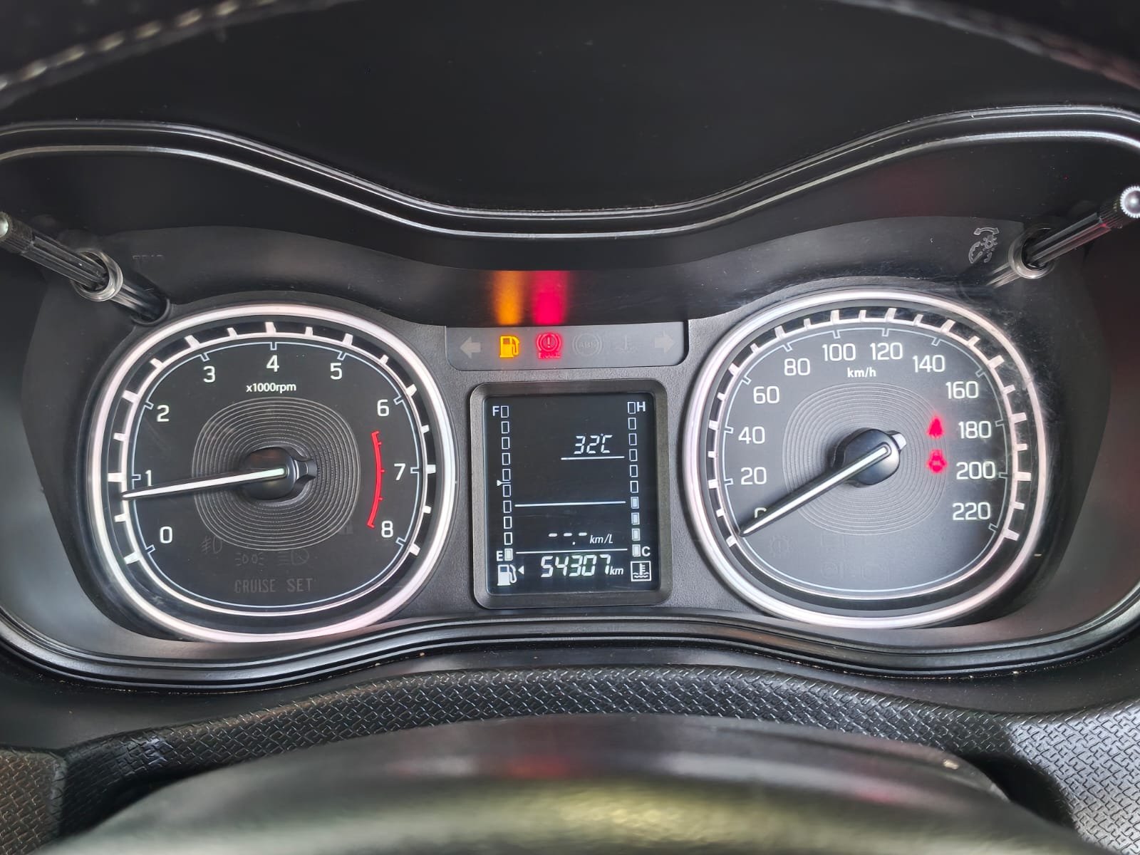 MARUTI SUZUKI VITARA BREZZA ZXI+